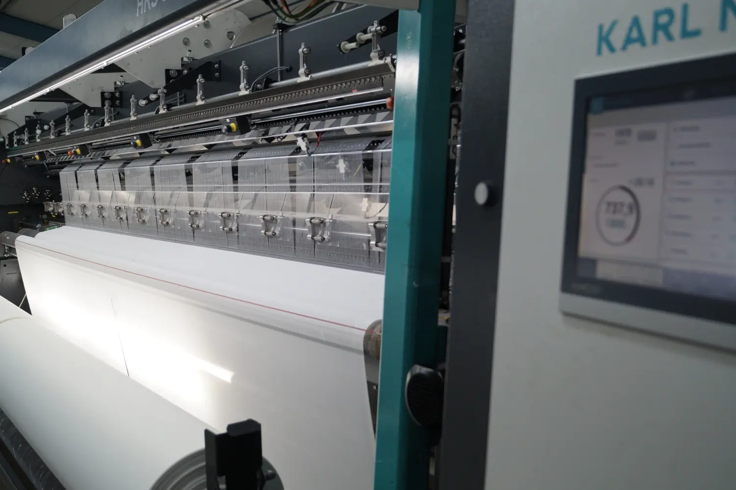 Brutsche – Maschine zur Herstellung von Textilien